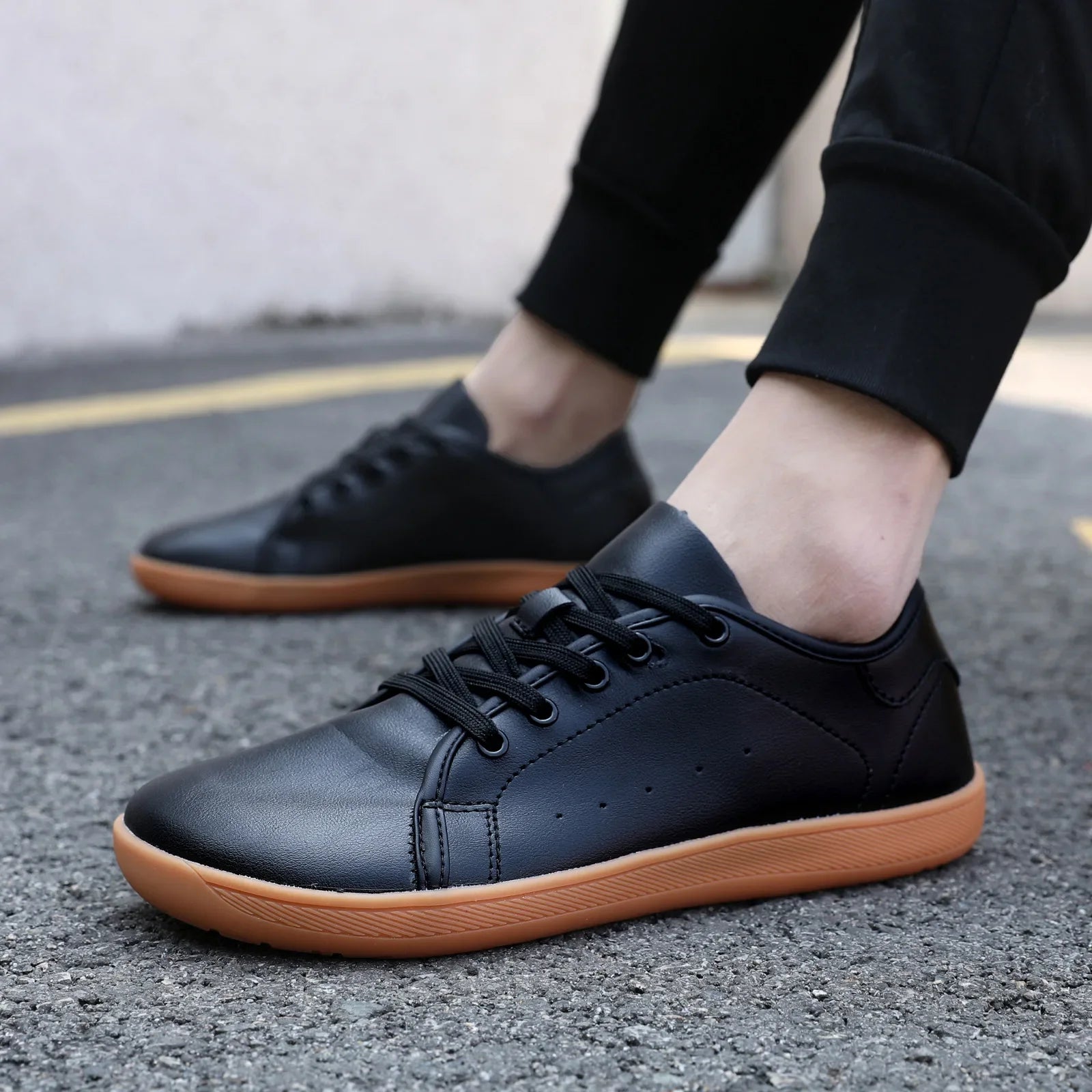 Atlas – Minimal Everyday Sneaker